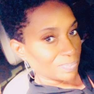 Meet your Posher, Yolanda